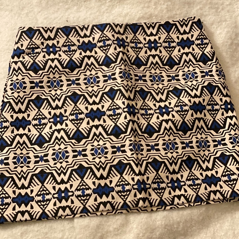 H&M Printed Mini Skirt